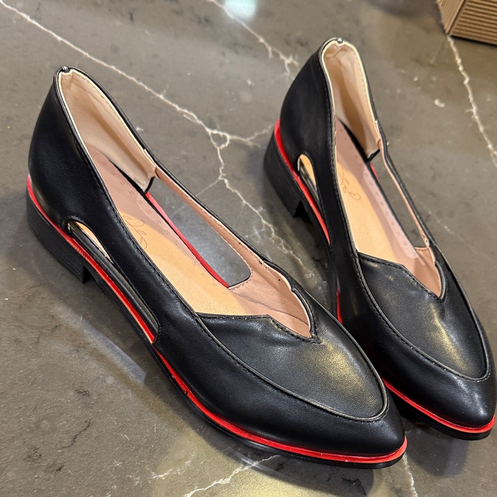 Elegant Black and Red Women's Loafers